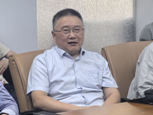 5 朱庆成老师发言.jpg